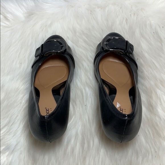 Softshoe Janelle Black Buckle Heels Size 7.5 - Picture 3 of 6